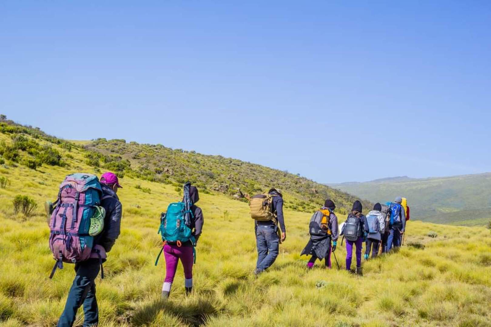 Hikers on Rasdashen Trail